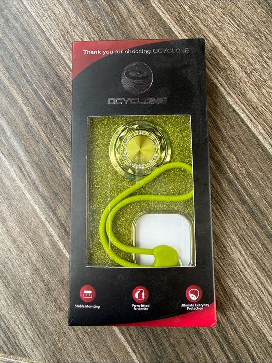 Accessories - OCYCLONE Lime Green Phone Case with Ring & Wristlet iPhone 13 Pro 6.1